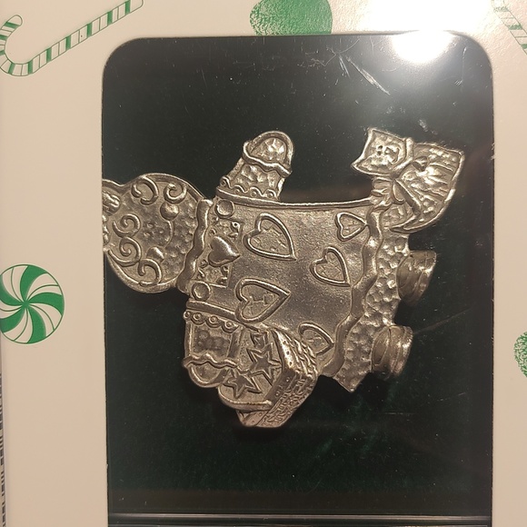 Longaberger 2 Sets Of 2 Vintage Pewter Ornaments Snow Friends And Roger & Ginger - Picture 6 of 12